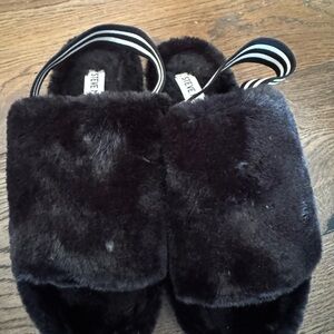 Steve Madden Black Furry Slides with Striped Straps